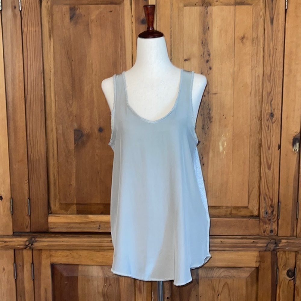 Dolan Anthropologie 💯 Silk gray Tunic Blouse with modal fabric bottom Sz. MD